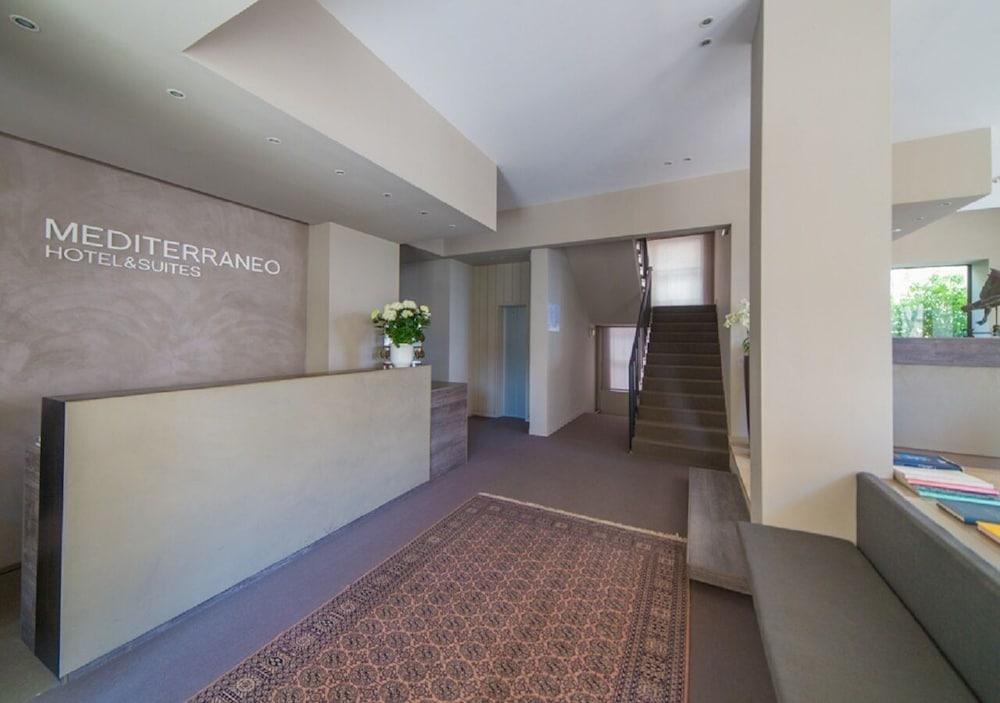 Mediterraneo Hotel & Suites Cattolica Exterior foto