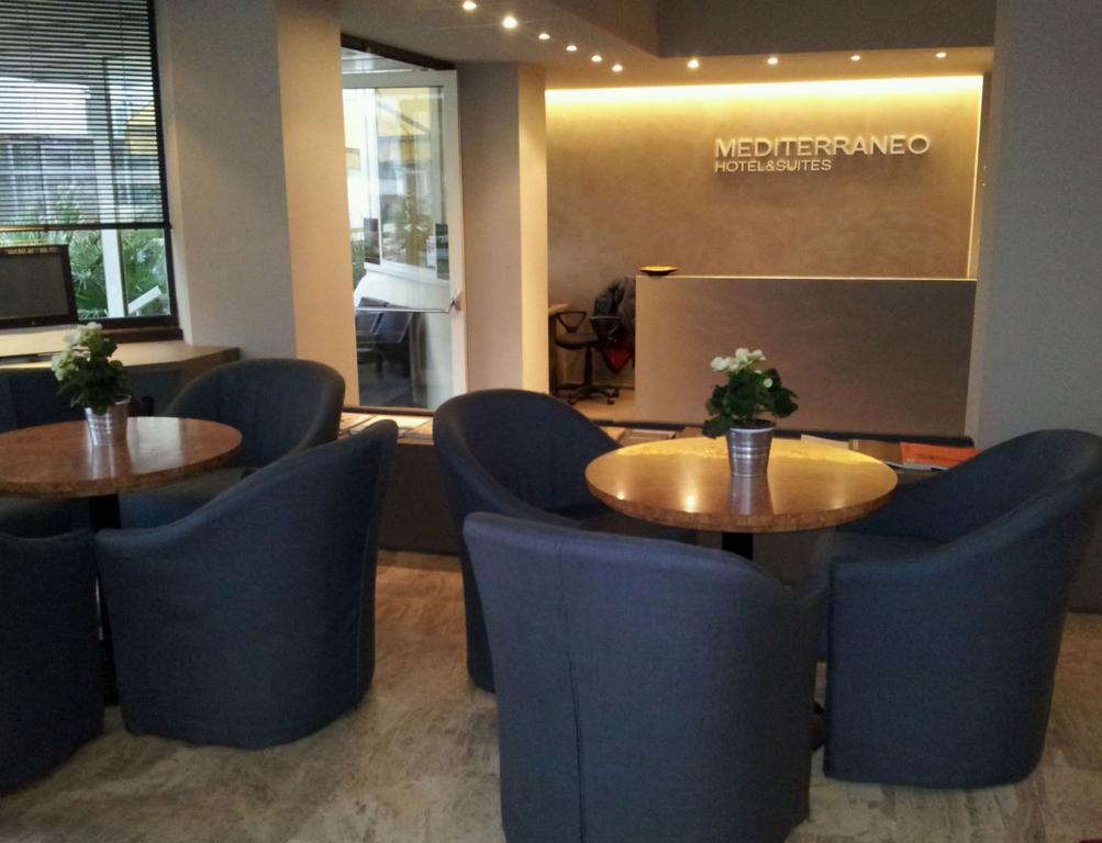 Mediterraneo Hotel & Suites Cattolica Exterior foto